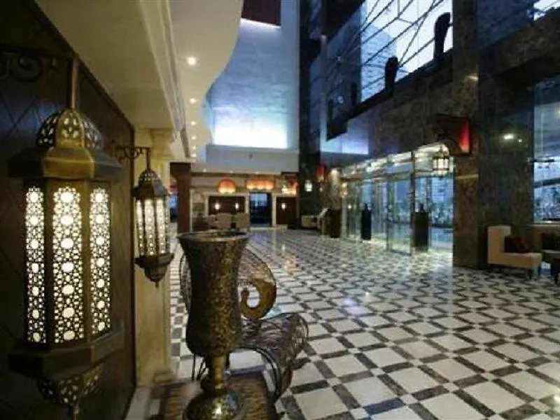 Aparthotel First Central Hotel Suites Dubai