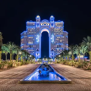 Rixos Marina מלון