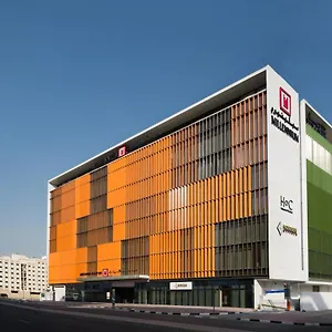 阿尔巴沙千禧年酒店 **** 迪拜